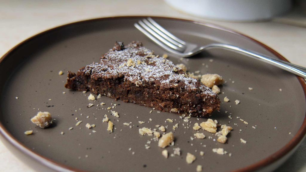 Torta caprese di castagne e cacao senza glutine